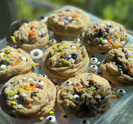 Monster Chocolate Chip Cookies Mini Kit